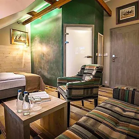 Akademia Kuraszkow Курортный комплекс 3*