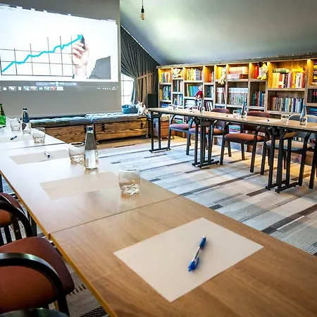 Akademia Kuraszkow リゾート