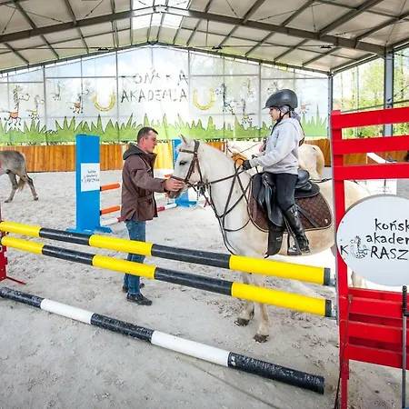 Akademia Kuraszkow リゾート Kuraszkow (Lower Silesia)