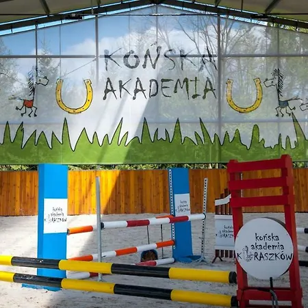 Resort Akademia Kuraszkow Kuraszkow (Lower Silesia)