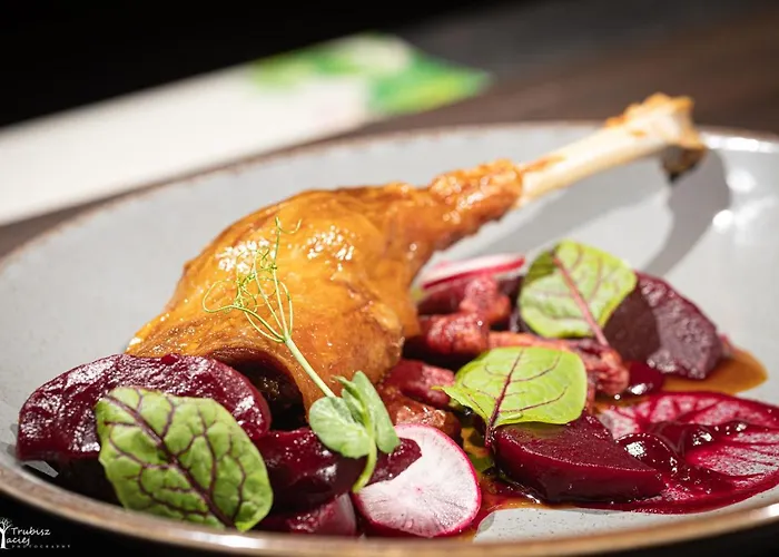 Resort Akademia Kuraszkow Kuraszkow (Lower Silesia)