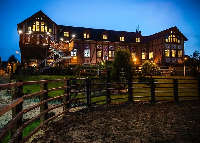 Akademia Kuraszkow Kuraszkow (Lower Silesia)